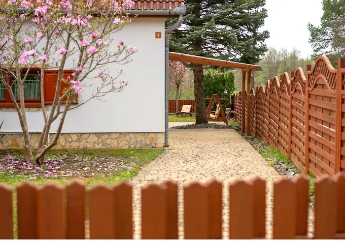 Orsegi Topart Vendeghaz * Hegyhátszentjakab